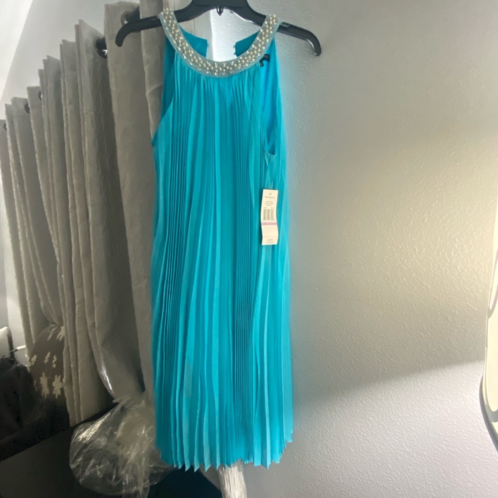 NWT Turquoise Pleated Dress with Pearl Collar
